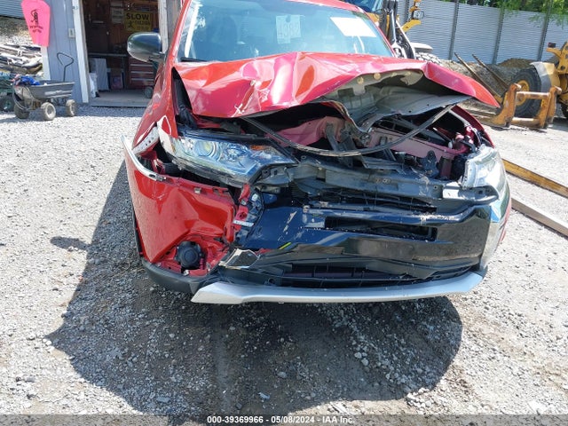 JA4AZ2A35HZ069749 Mitsubishi Outlander Es
