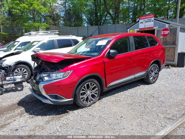 JA4AZ2A35HZ069749 Mitsubishi Outlander Es