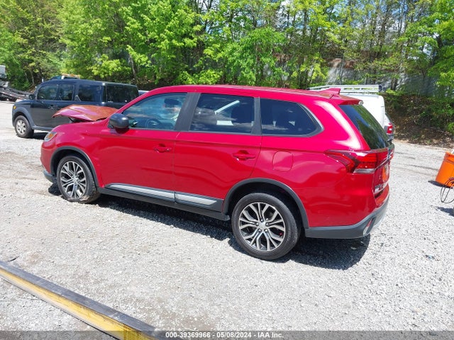 JA4AZ2A35HZ069749 Mitsubishi Outlander Es