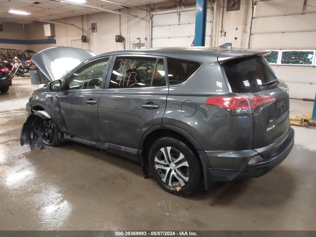 Toyota RAV4 LE 2018 JTMBFREV7JD248269 Image 3