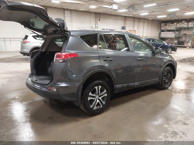Toyota RAV4 LE 2018 JTMBFREV7JD248269 Image 4