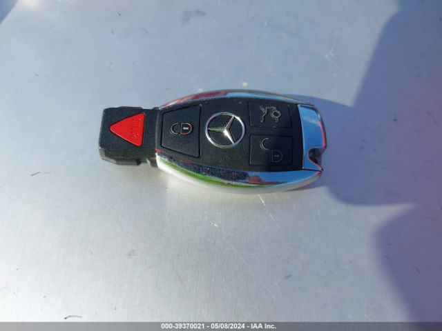 WDDSJ4EB9KN712560 Mercedes-Benz CLA 250