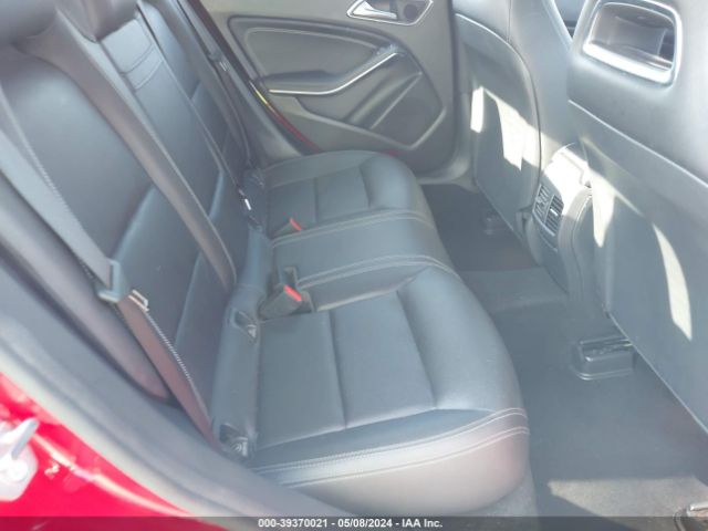 WDDSJ4EB9KN712560 Mercedes-Benz CLA 250