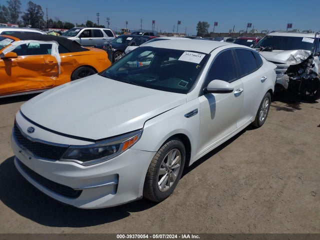 KIA Optima Lx 2016 5XXGT4L31GG055875 Image 2