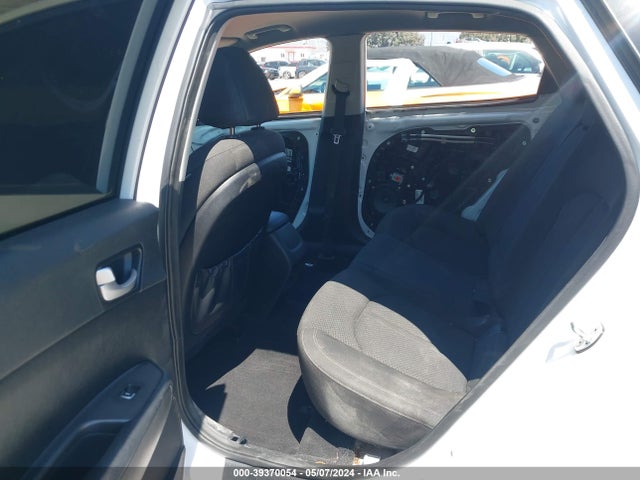 KIA Optima Lx 2016 5XXGT4L31GG055875 Image 8