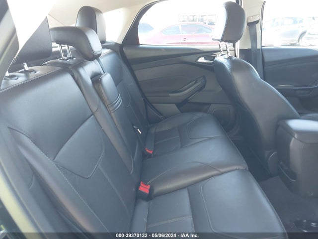 Ford Focus Titanium 2016 1FADP3N26GL396071 Image 8