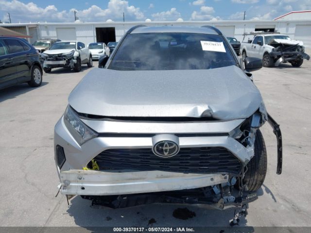 2T3H1RFV7MC131517 Toyota RAV4 LE
