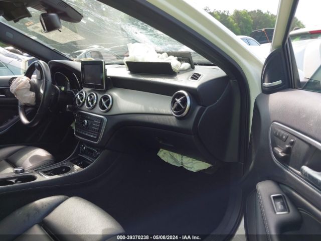 WDCTG4GB5HJ301340 Mercedes-Benz Gla 250 4matic