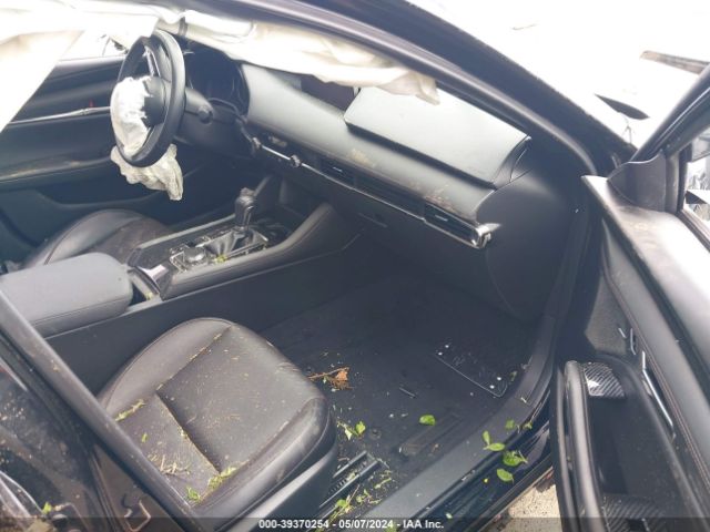 JM1BPBNM9K1138533 Mazda Mazda3 Premium Package