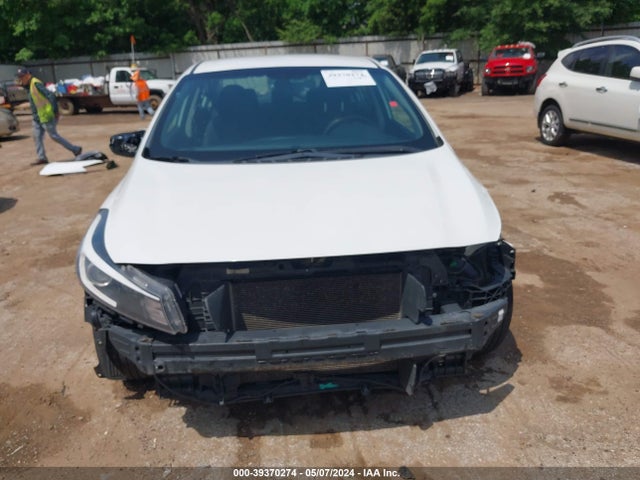 KIA FORTE LX 2018 3KPFL4A74JE179950 Image 13