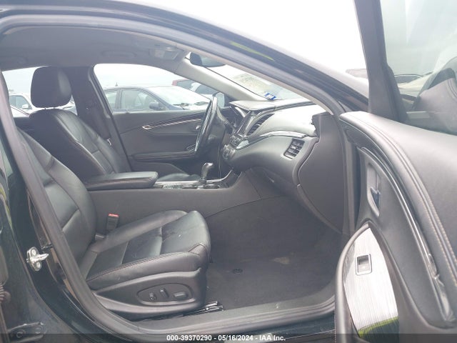 Chevrolet IMPALA 1LT 2018 2G1105S39J9102938 Image 5
