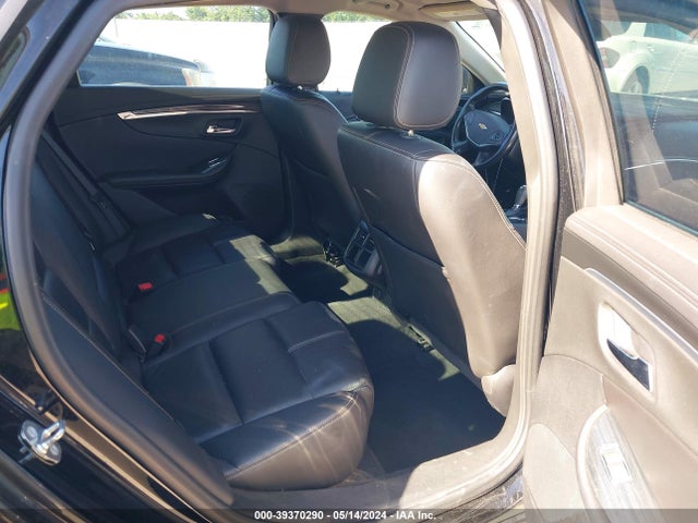 Chevrolet IMPALA 1LT 2018 2G1105S39J9102938 Image 8