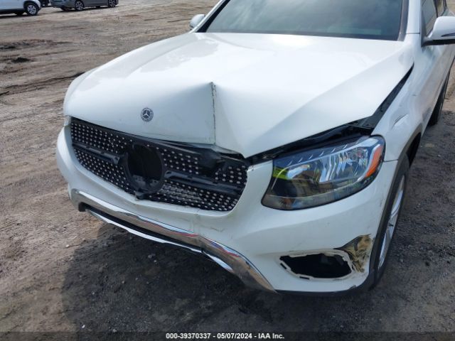 WDC0G4JBXJV020516 Mercedes-Benz GLC 300