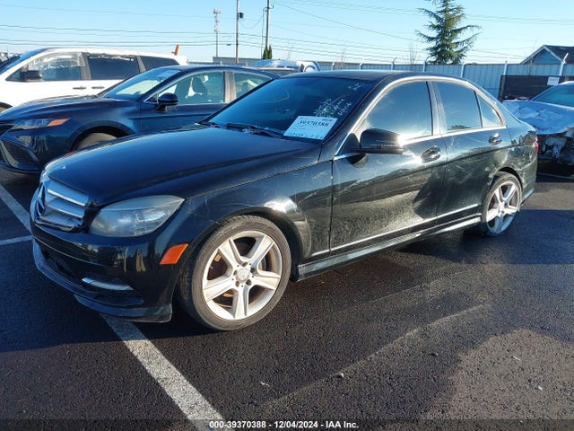 Продажа на аукционе авто 2011 Mercedes-benz C 300 Luxury/sport, vin: WDDGF5EB7BA419213, номер лота: 39370388