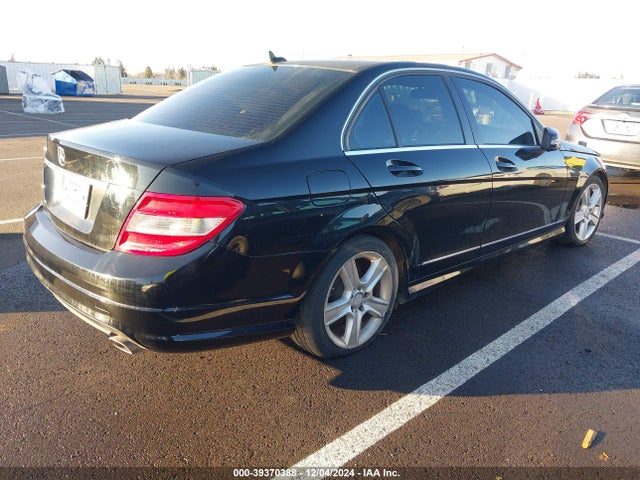 Продажа на аукционе авто 2011 Mercedes-benz C 300 Luxury/sport, vin: WDDGF5EB7BA419213, номер лота: 39370388