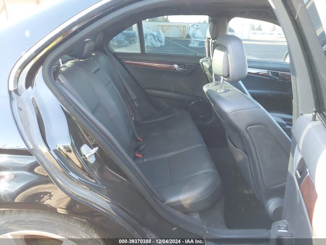 Продажа на аукционе авто 2011 Mercedes-benz C 300 Luxury/sport, vin: WDDGF5EB7BA419213, номер лота: 39370388