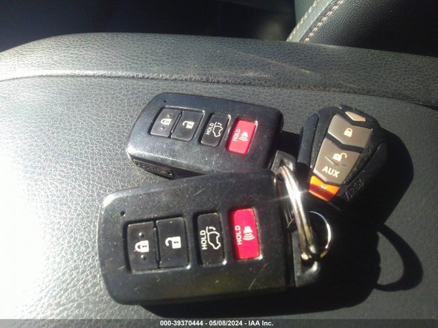 Toyota Highlander Xle V6 2016 5TDJKRFH2GS253621 Image 11