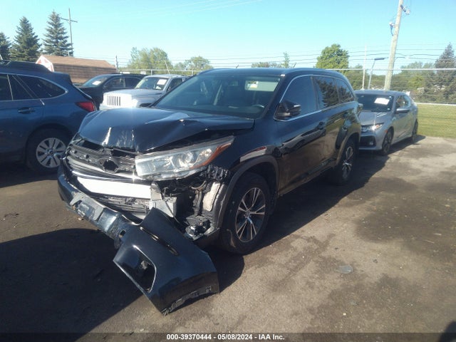 Toyota Highlander Xle V6 2016 5TDJKRFH2GS253621 Image 2