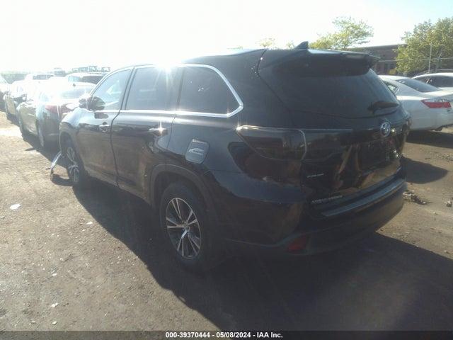 Toyota Highlander Xle V6 2016 5TDJKRFH2GS253621 Image 3