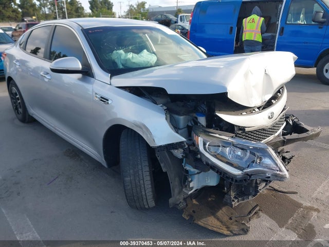 KIA Optima Lx 2018 5XXGT4L33JG195790 Image 13