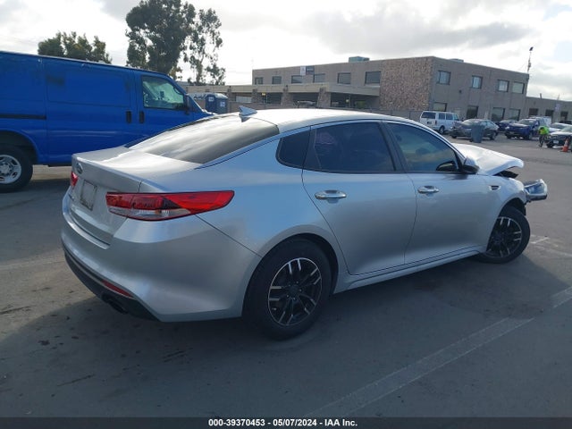 KIA Optima Lx 2018 5XXGT4L33JG195790 Image 4