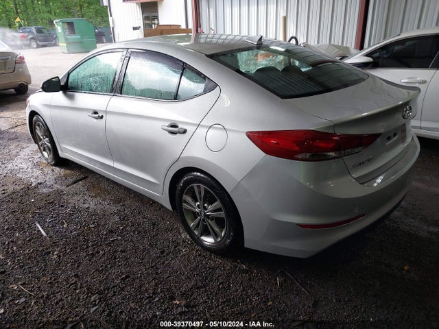 Hyundai ELANTRA SE 2017 5NPD84LF6HH010709 Image 3