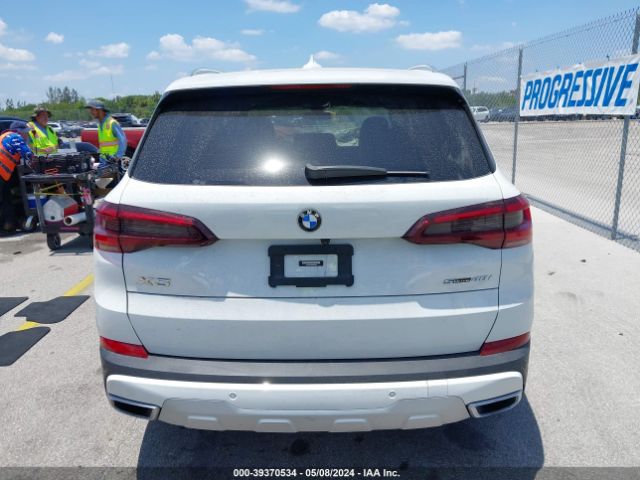 5UXCR4C06N9M68998 BMW X5 Sdrive40i