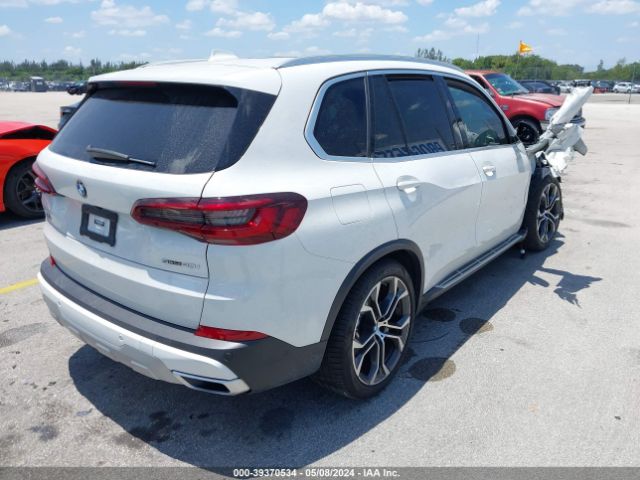 5UXCR4C06N9M68998 BMW X5 Sdrive40i