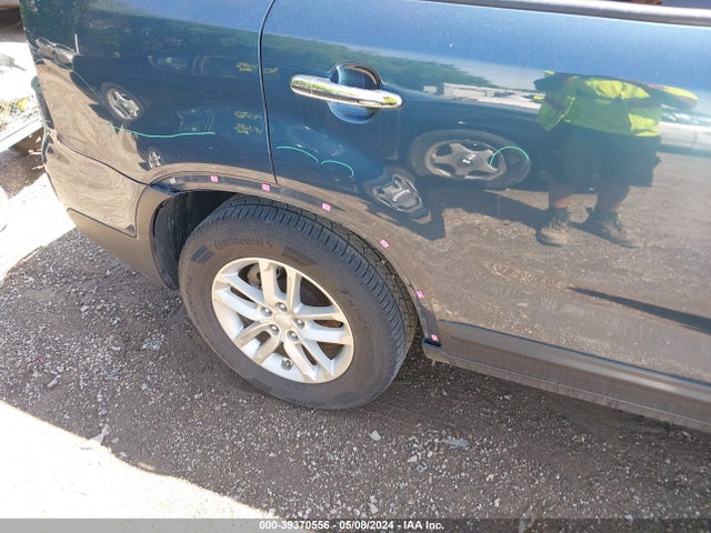 KIA SORENTO LX 2015 5XYKT3A69FG586995 Image 12