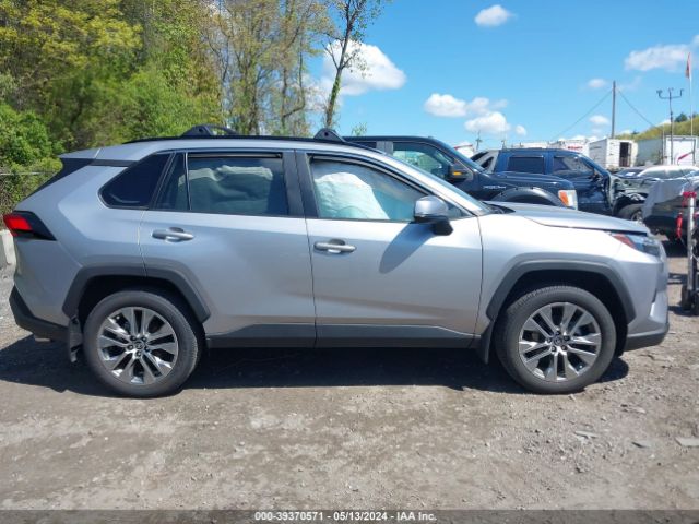 2T3A1RFV1PC345408 Toyota Rav4 Xle Premium