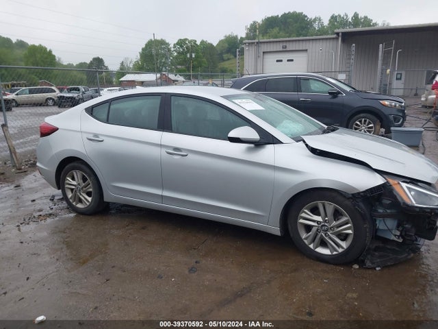 Hyundai ELANTRA SEL 2019 5NPD84LF1KH472070 Image 14