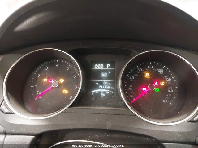 3VW2K7AJ3FM325022 Volkswagen Jetta 2.0l S
