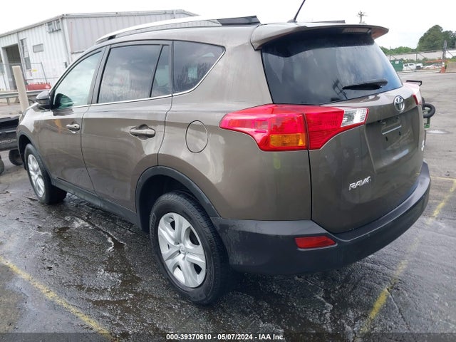 Toyota RAV4 LE 2015 2T3BFREV9FW258456 Image 3