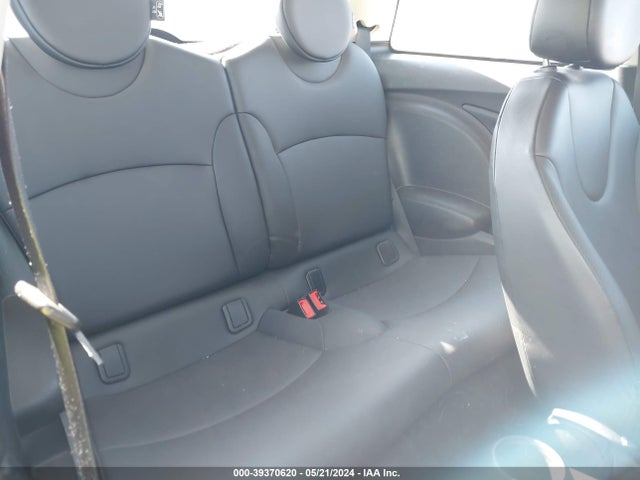 2011 MINI COOPER WMWSU3C53BT253866 Photo 7