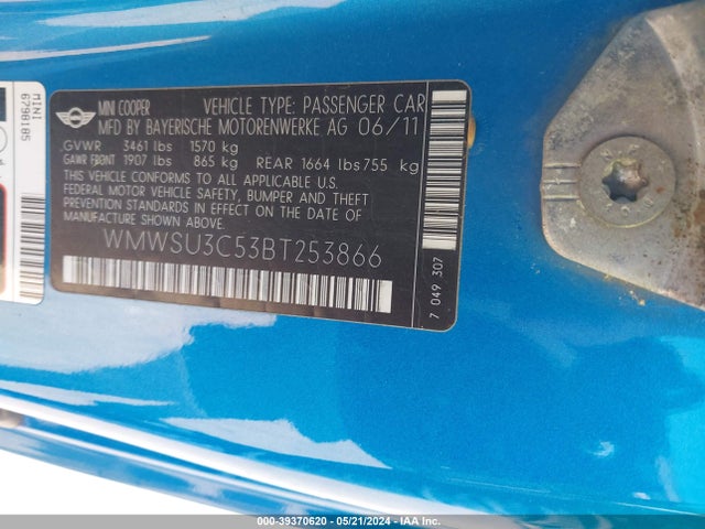 2011 MINI COOPER WMWSU3C53BT253866 Photo 8