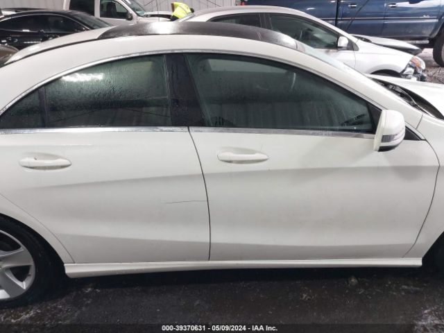 WDDSJ4EB7HN425677 Mercedes-Benz CLA 250