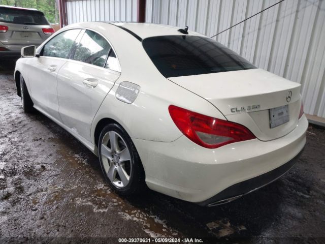 WDDSJ4EB7HN425677 Mercedes-Benz CLA 250