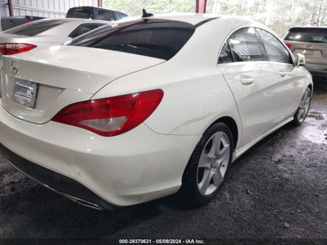 WDDSJ4EB7HN425677 Mercedes-Benz CLA 250