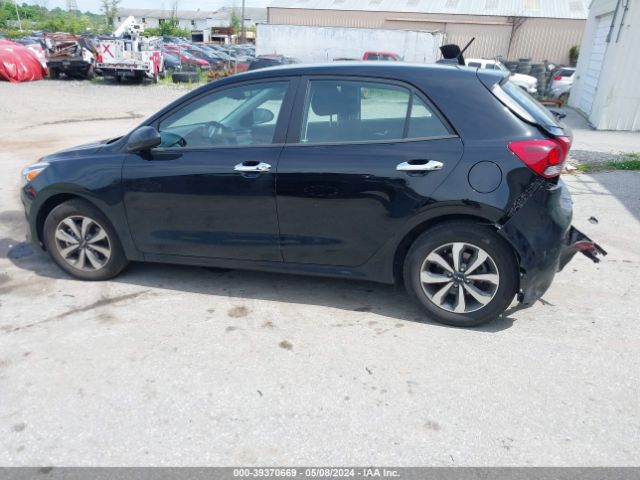 3KPA25AD3PE570931 KIA Rio 5-door S
