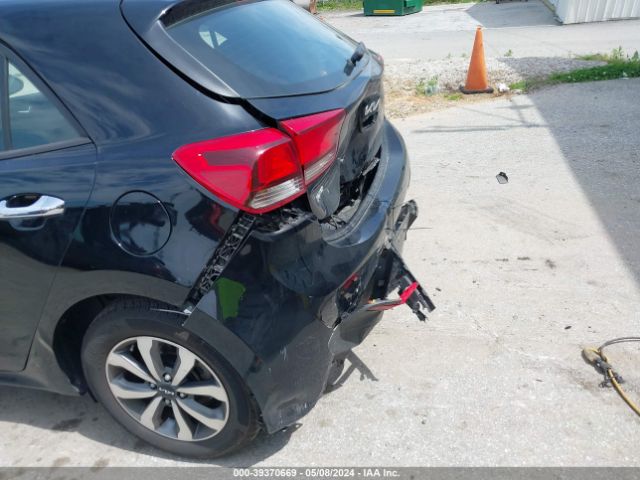 3KPA25AD3PE570931 KIA Rio 5-door S