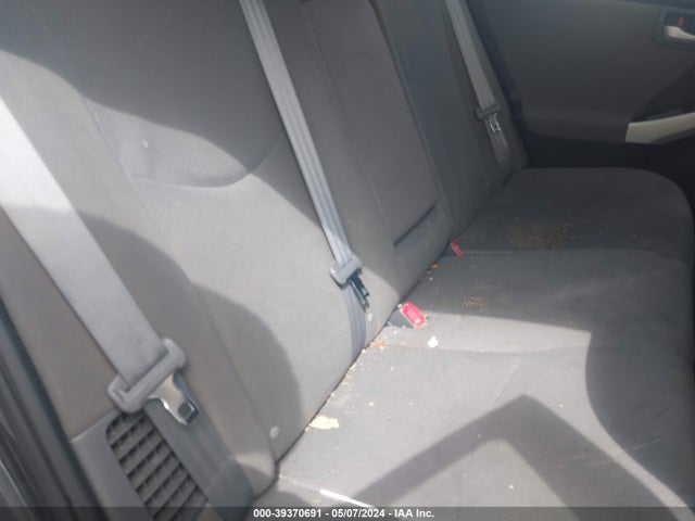Toyota Prius Three 2014 JTDKN3DU1E0365836 Image 8