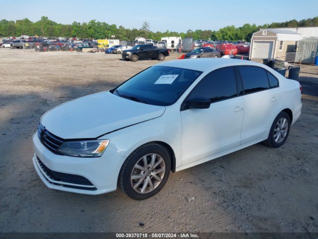3VWD17AJ5FM237682 Volkswagen Jetta 1.8t Se