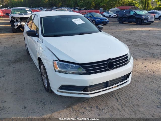 3VWD17AJ5FM237682 Volkswagen Jetta 1.8t Se
