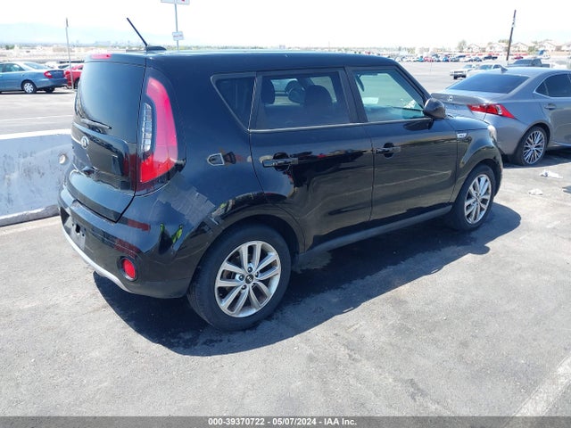 KIA SOUL + 2017 KNDJP3A5XH7459339 Image 4