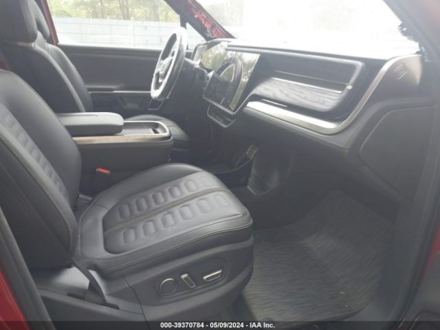 7PDSGABAXPN024666 Rivian R1s Adventure