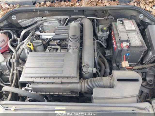 3VW267AJ9GM284398 Volkswagen Jetta 1.4t S