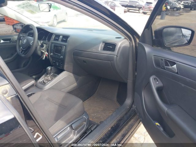 3VW267AJ9GM284398 Volkswagen Jetta 1.4t S