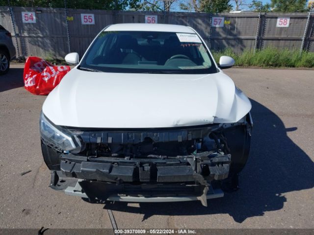 3N1AB8BV8NY271605 Nissan Sentra S Xtronic Cvt