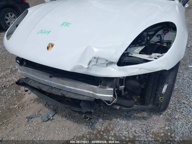 2018 PORSCHE MACAN WP1AA2A57JLB20383 Photo 5