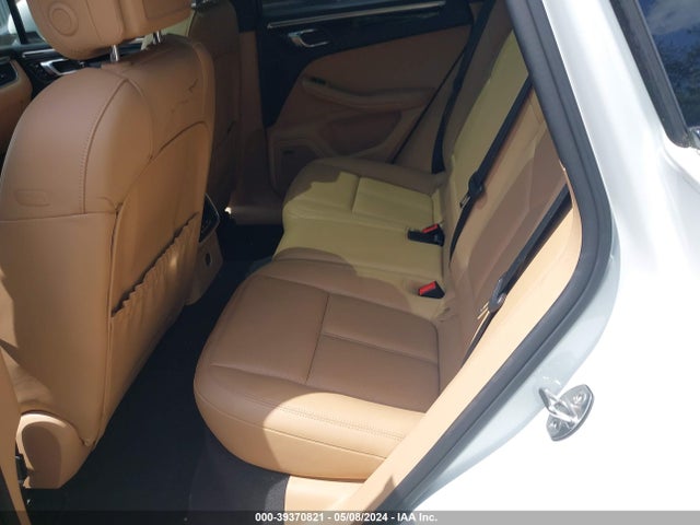 2018 PORSCHE MACAN WP1AA2A57JLB20383 Photo 7